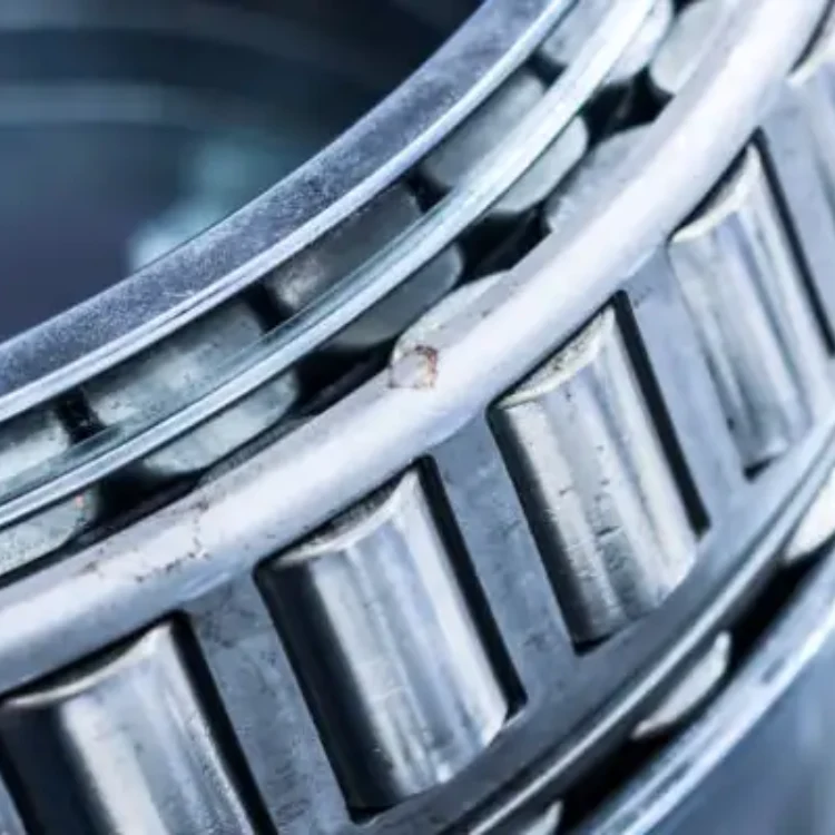 What is the Difference Between Roller Bearing and Ball Bearing?